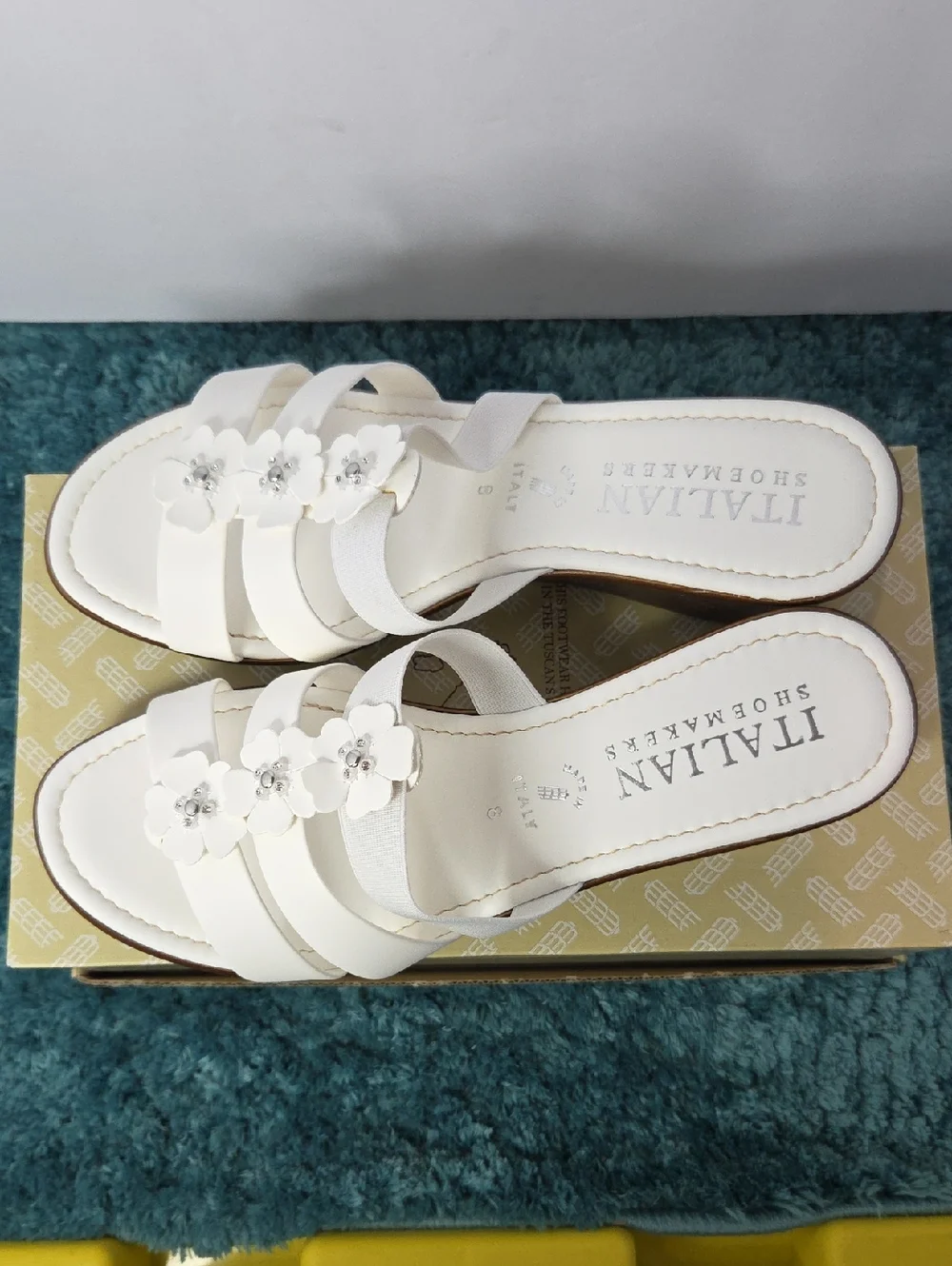 Italian Shoemakers Storytime Ivory Floral Wedge Sandals Size 8 Italy - Picture 3 of 8